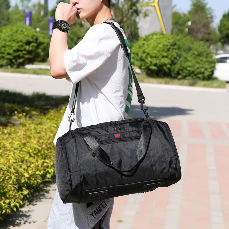 Large Capacity Travel Men's Crossbody Portable Sports Gym Bag